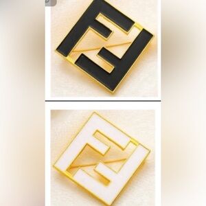 Beautiful luxury inspired brooch